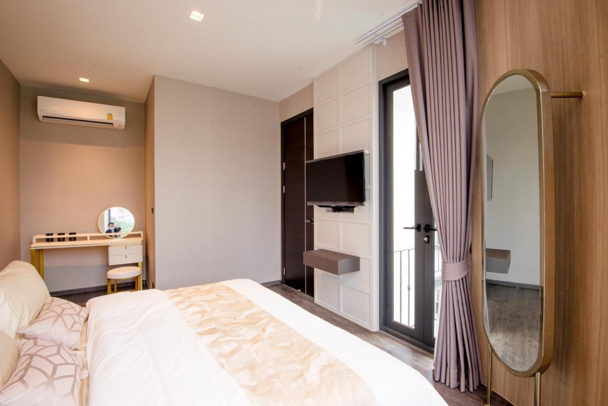 Grand Villano Pattaya Exterior photo