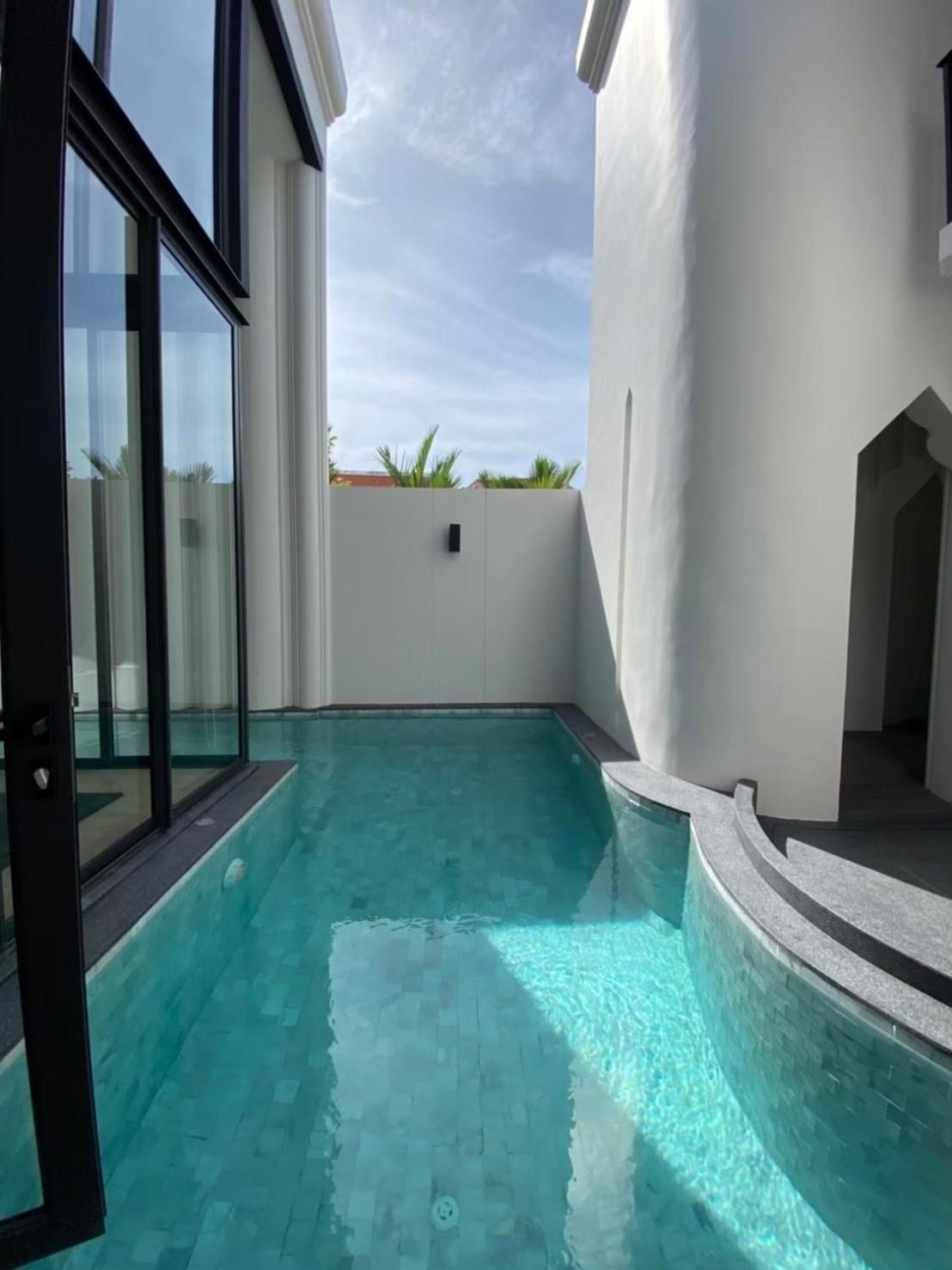 Grand Villano Pattaya Exterior photo